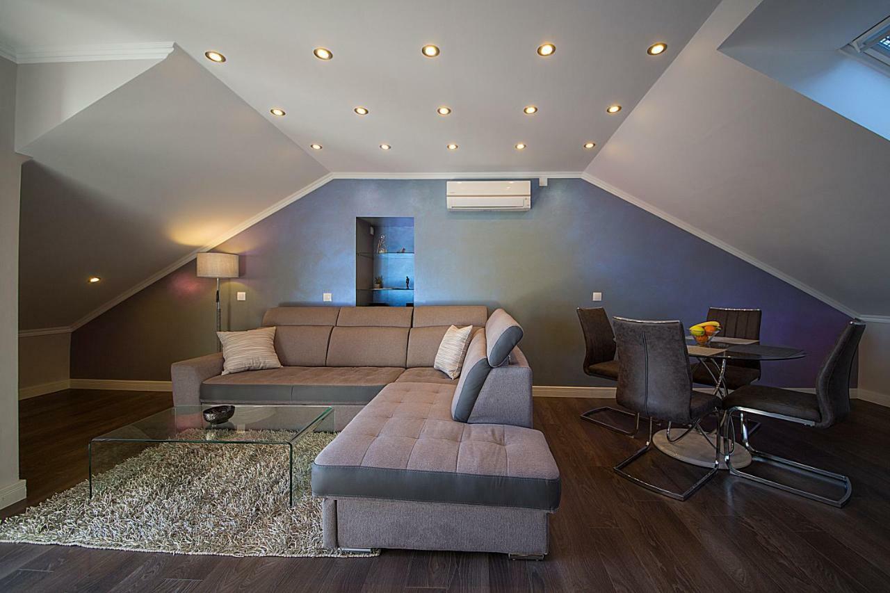 Apartments Tasha Mali Lošinj Екстериор снимка